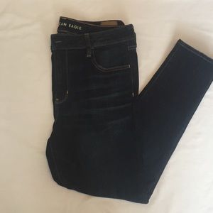 American Eagle Hi-Rise Jegging